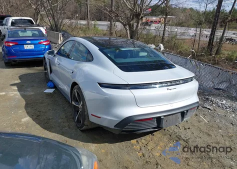 2022 Porsche Taycan z USA, uszkodzony, nr VIN WP0AA2Y13NSA10143